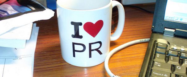 The Benefits of Using Online PR Over Traditional PR
